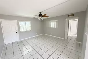 320 SW 1st St, Pompano Beach, FL 33060 - Photo 6