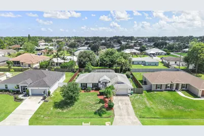 1632 SW Alvaton Avenue, Port Saint Lucie, FL 34953 - Photo 2