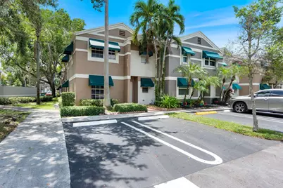 12360 SW 52nd Court, Cooper City, FL 33330 - Photo 2