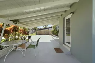 309 SW 7th Ct, Hallandale Beach, FL 33009 - Photo 4