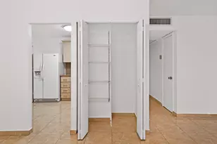 401 Golden Isles Dr, Hallandale Beach, FL 33009 - Photo 16