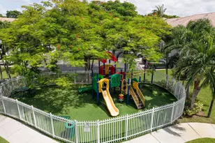 5733 NW 112th Pl, Doral, FL 33178 - Photo 28