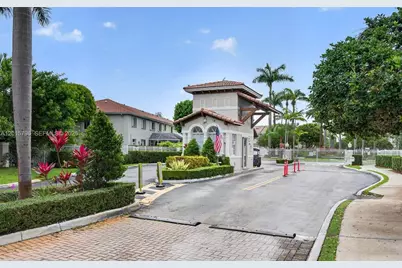 5733 NW 112th Place, Doral, FL 33178 - Photo 30