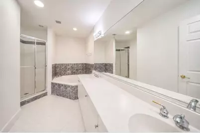 5733 NW 112th Place, Doral, FL 33178 - Photo 20