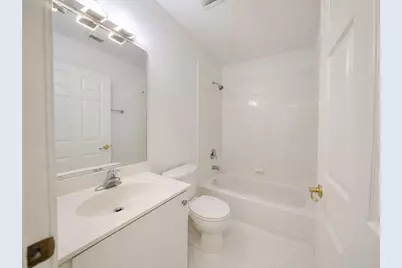 5733 NW 112th Place, Doral, FL 33178 - Photo 16
