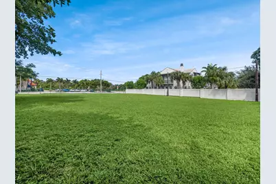 905 NE 6th Avenue, Delray Beach, FL 33483 - Photo 18