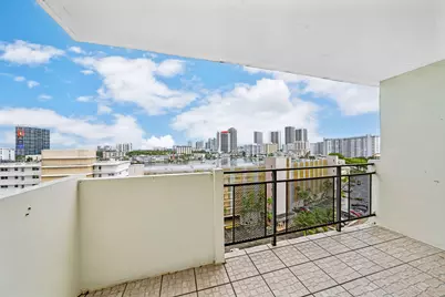 401 Golden Isles Drive #1014, Hallandale Beach, FL 33009 - Photo 18