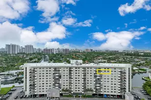 401 Golden Isles Dr, Hallandale Beach, FL 33009 - Photo 26