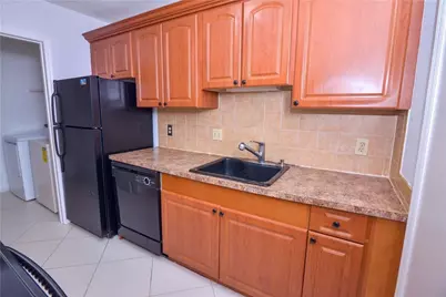 2313 N Congress Avenue #12, Boynton Beach, FL 33426 - Photo 6