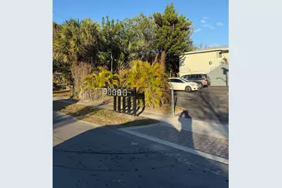 126 NW 8th Avenue #1, Dania Beach, FL 33004 - Photo 20