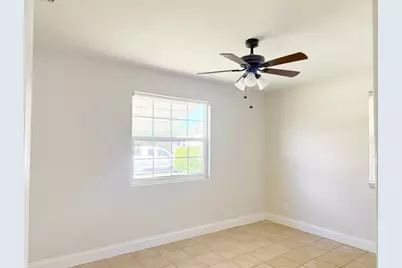 1229 15th Avenue N, Lake Worth Beach, FL 33460 - Photo 8