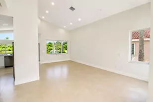 261 SW 178th Way, Pembroke Pines, FL 33029 - Photo 14
