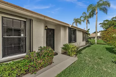 4787 Brighton Lakes Boulevard, Boynton Beach, FL 33436 - Photo 4