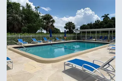 250 Jacaranda Drive #203, Plantation, FL 33324 - Photo 18
