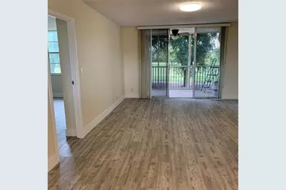 250 Jacaranda Drive #203, Plantation, FL 33324 - Photo 6