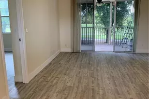 250 Jacaranda Dr, Plantation, FL 33324 - Photo 6