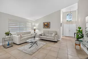 11135 Autoro Ct, Boca Raton, FL 33498 - Photo 2