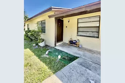 419 Glenwood Drive, West Palm Beach, FL 33415 - Photo 2
