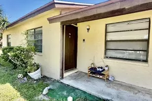 419 Glenwood Dr, West Palm Beach, FL 33415 - Photo 2