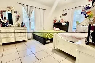 419 Glenwood Dr, West Palm Beach, FL 33415 - Photo 10