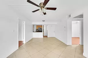 10022 Winding Lake Rd, Sunrise, FL 33351 - Photo 16