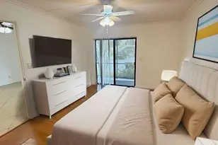 10022 Winding Lake Rd, Sunrise, FL 33351 - Photo 6