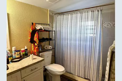 1105 W 34th Street, Riviera Beach, FL 33404 - Photo 10