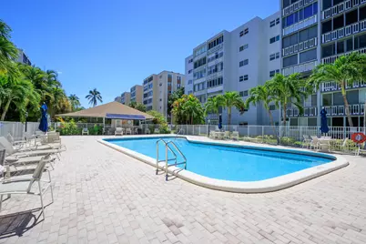 620 NE 12th Avenue #602, Hallandale Beach, FL 33009 - Photo 30