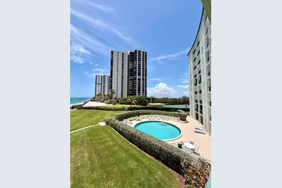 5400 N Ocean Drive, Singer Island, FL 33404 - Photo 16