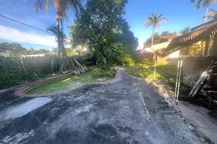 845 NW 144th St, Miami, FL 33168 - Photo 10