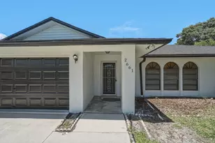 2661 SE Osage Ave, Port Saint Lucie, FL 34952 - Photo 4