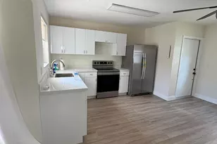 10928 SW 2nd St, Miami, FL 33174 - Photo 4