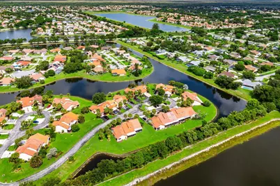 18577 Woodstream Drive, Boca Raton, FL 33498 - Photo 32