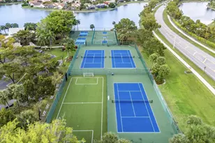 18577 Woodstream Dr, Boca Raton, FL 33498 - Photo 38