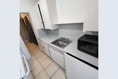 715 SW 4th Street #4, Fort Lauderdale, FL 33312 - Photo 4