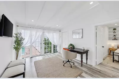744 Sunset Road, West Palm Beach, FL 33401 - Photo 18