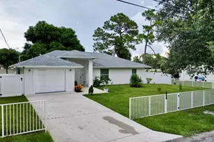 6539 Alexander Rd, West Palm Beach, FL 33413 - Photo 2