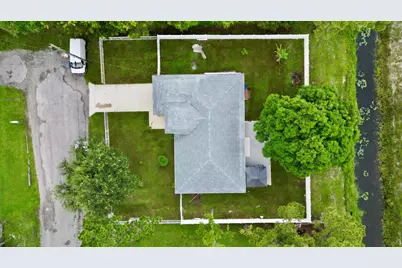 6539 Alexander Road, West Palm Beach, FL 33413 - Photo 10