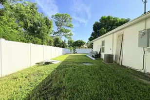 6539 Alexander Rd, West Palm Beach, FL 33413 - Photo 46