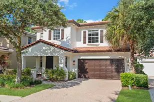 445 Pumpkin Dr, Palm Beach Gardens, FL 33410 - Photo 1