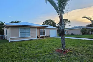 442 SW Belmont Cir, Port Saint Lucie, FL 34953 - Photo 1