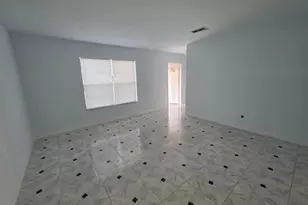 442 SW Belmont Cir, Port Saint Lucie, FL 34953 - Photo 8