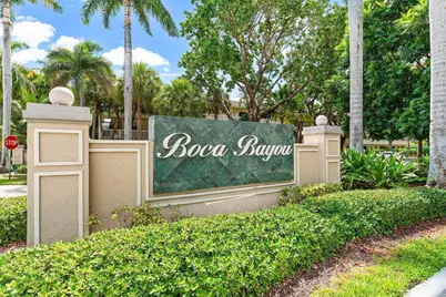 17 Royal Palm Way #105, Boca Raton, FL 33432 - Photo 2