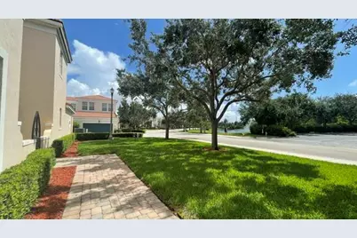 806 NW 82nd Place, Boca Raton, FL 33487 - Photo 28