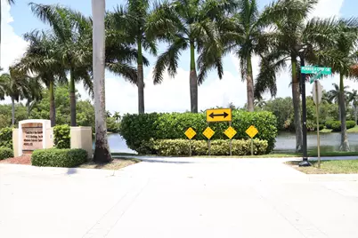 806 NW 82nd Place, Boca Raton, FL 33487 - Photo 32
