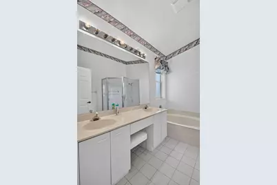 9527 Cherry Blossom Court, Boynton Beach, FL 33437 - Photo 32
