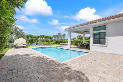 10282 Sweet Bay Manor, Parkland, FL 33076 - Photo 46