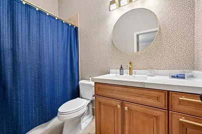 1664 Victoria Pointe Lane, Weston, FL 33327 - Photo 20