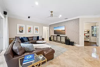 1664 Victoria Pointe Lane, Weston, FL 33327 - Photo 8
