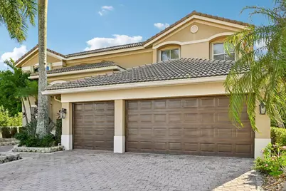 1664 Victoria Pointe Lane, Weston, FL 33327 - Photo 4